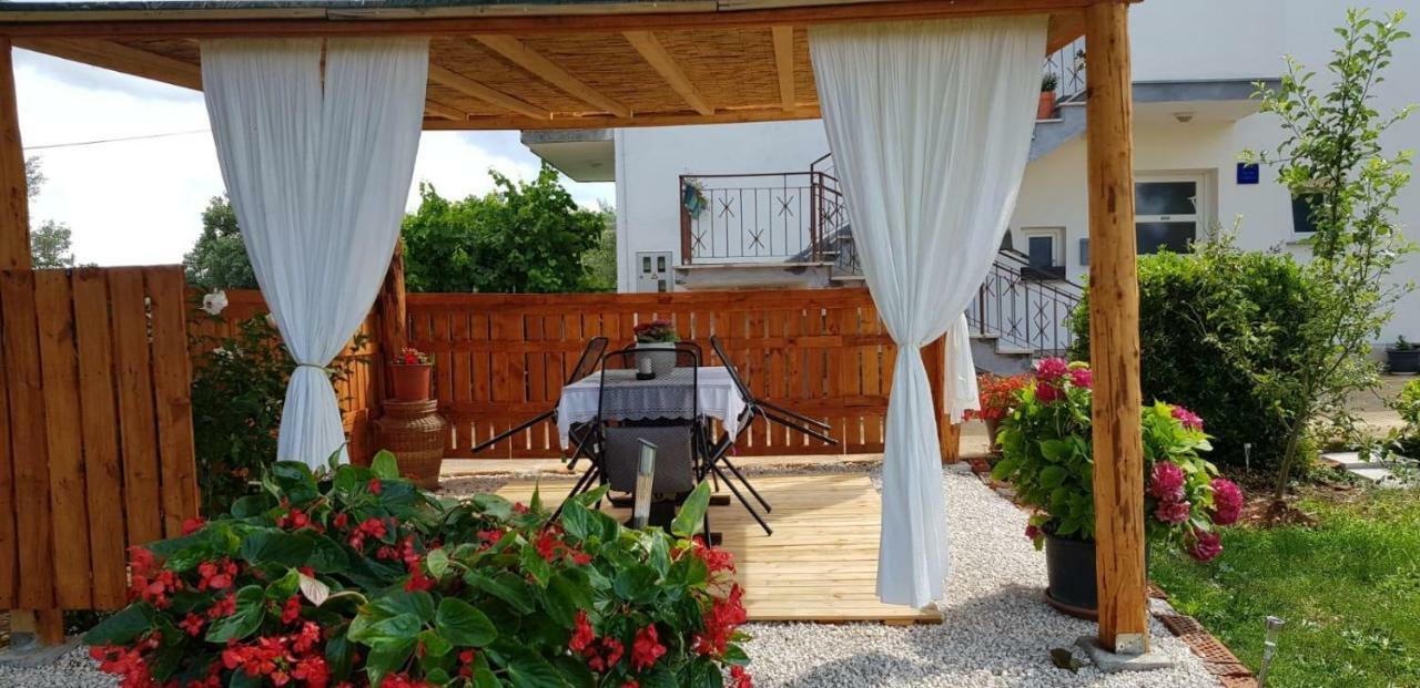 Apartman Anastazija Rovigno Esterno foto