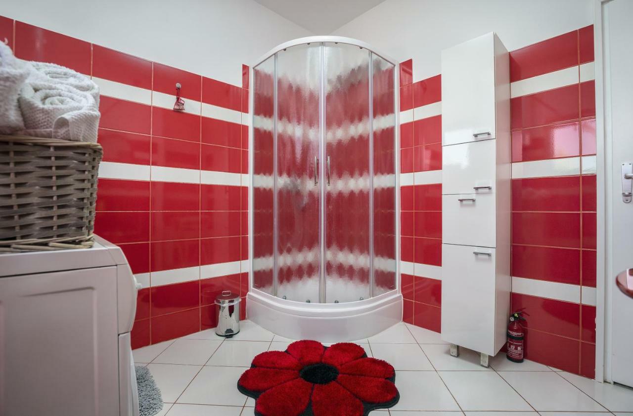 Apartman Anastazija Rovigno Esterno foto