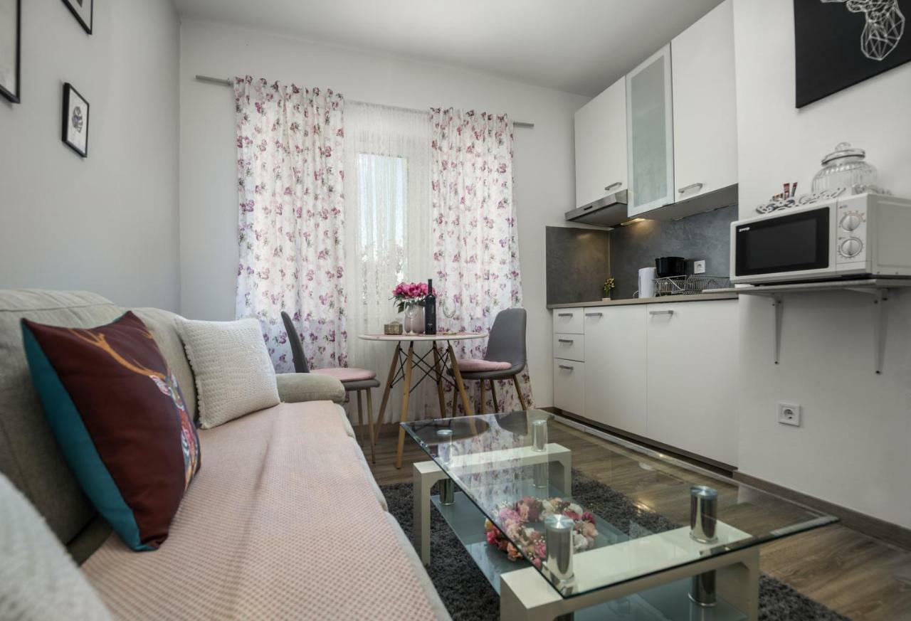Apartman Anastazija Rovigno Esterno foto
